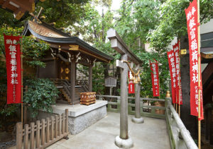 飯富稲荷神社・東京大神宮境内（いいとみいなりじんじゃ・とうきょうだいじんぐうけいだい）