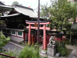 柳森神社（やなぎもりじんじゃ）